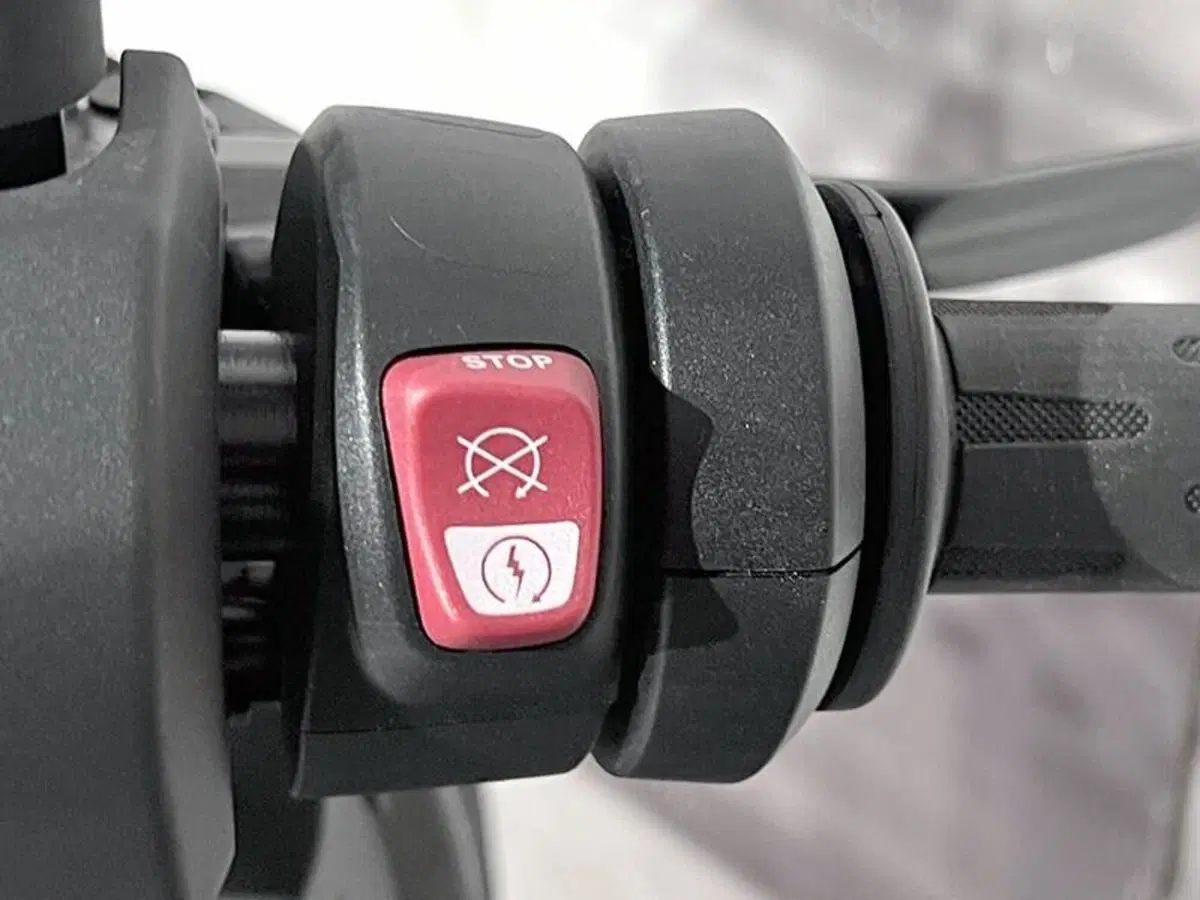Bmw C 400 X (2025 - 26) (5)