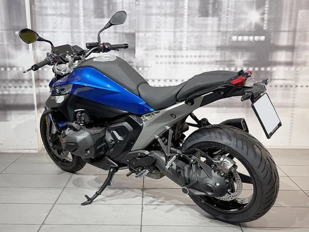 Bmw R 1300 R (2026) (2)