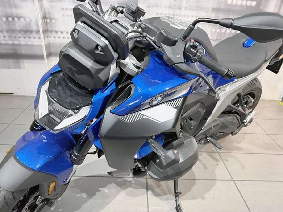 Bmw R 1300 R (2026) (4)