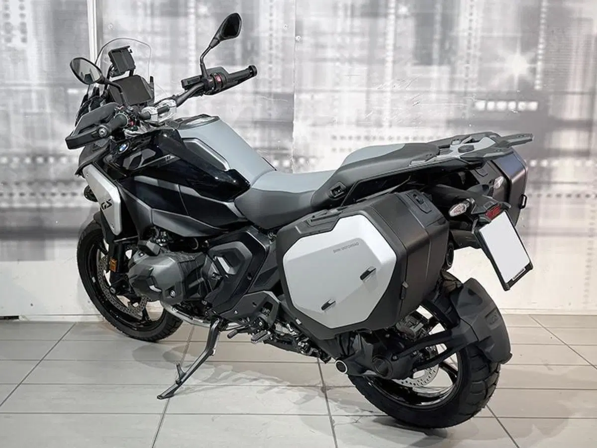 Bmw R 1300 GS Triple Black (2023 - 26) (2)