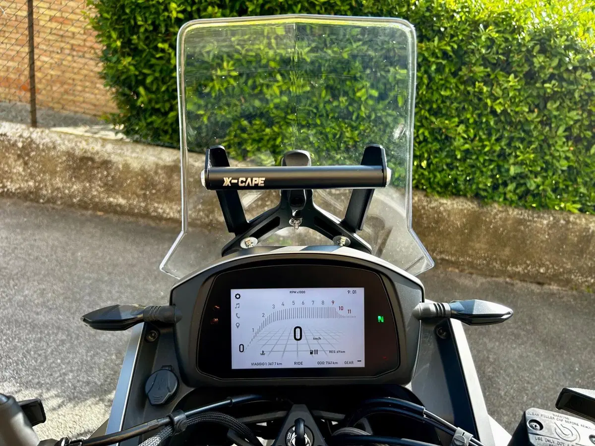 Moto Morini X-Cape 650 (2021 - 26) (4)