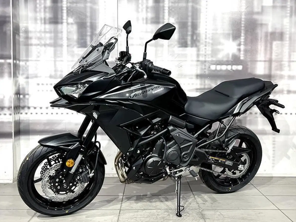 Kawasaki Versys 650 (2025 - 26) (7)