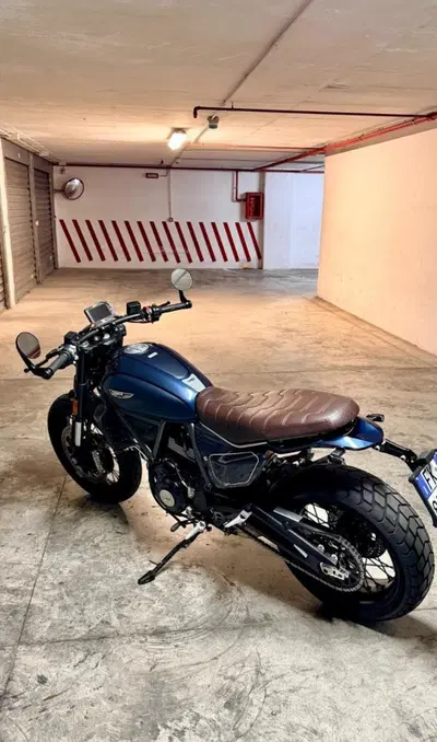 Ducati Scrambler 800 Nightshift (2023 - 24) usata