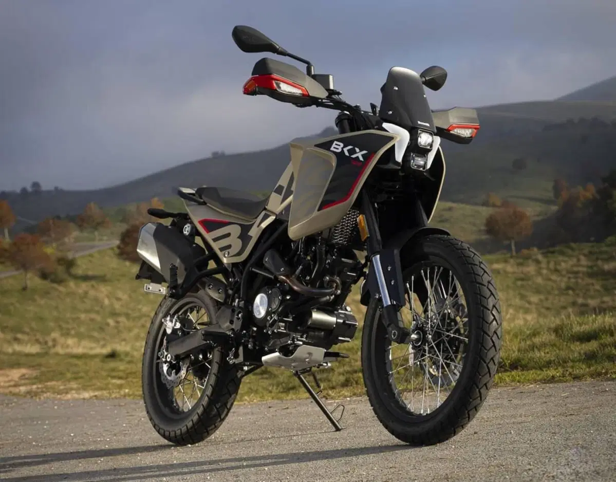 Benelli BKX 125 (2026) (12)