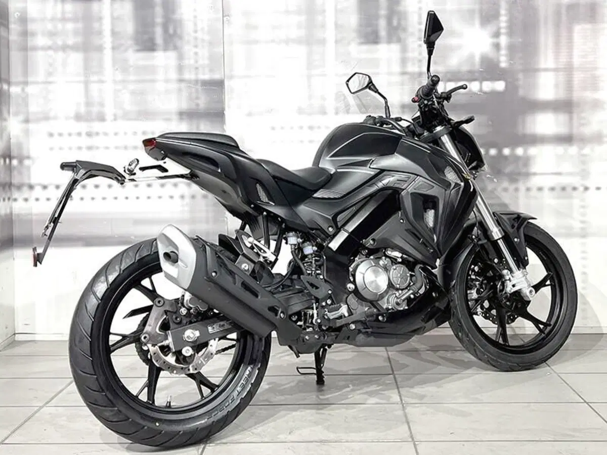 Keeway Motor RKF 125 (2021 - 24) (8)