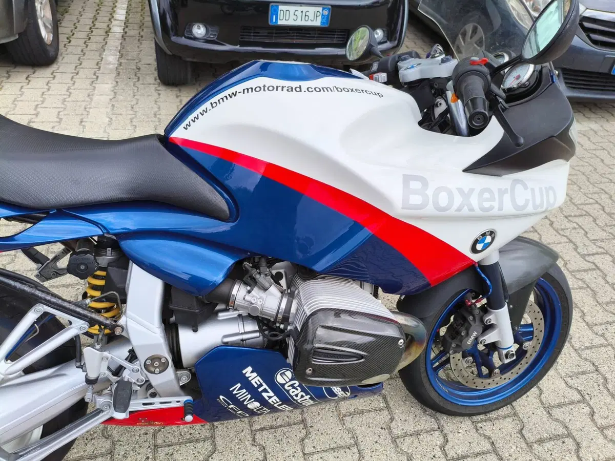 Bmw R 1100 S Replika (5)