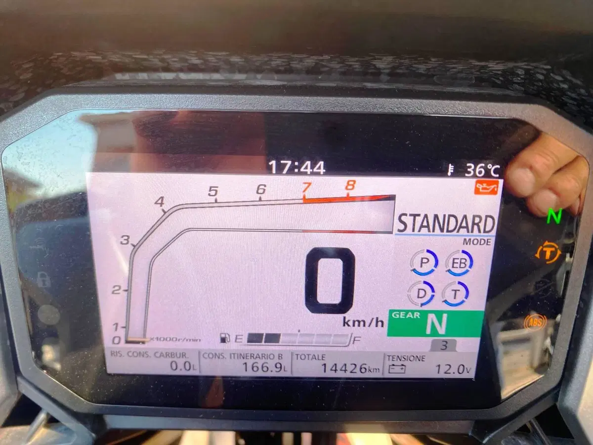 Honda Forza 750 DCT (2021 - 24) (9)