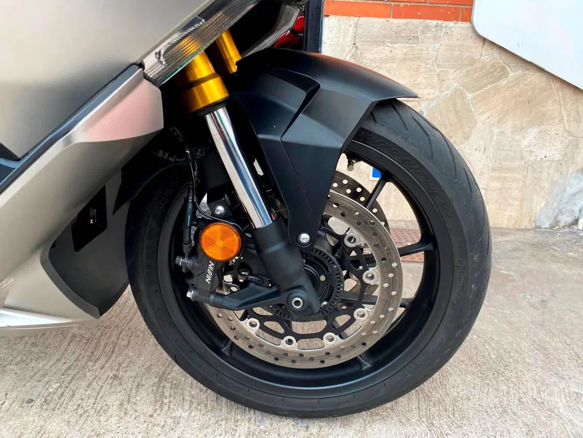 Honda Forza 750 DCT (2021 - 24) (14)