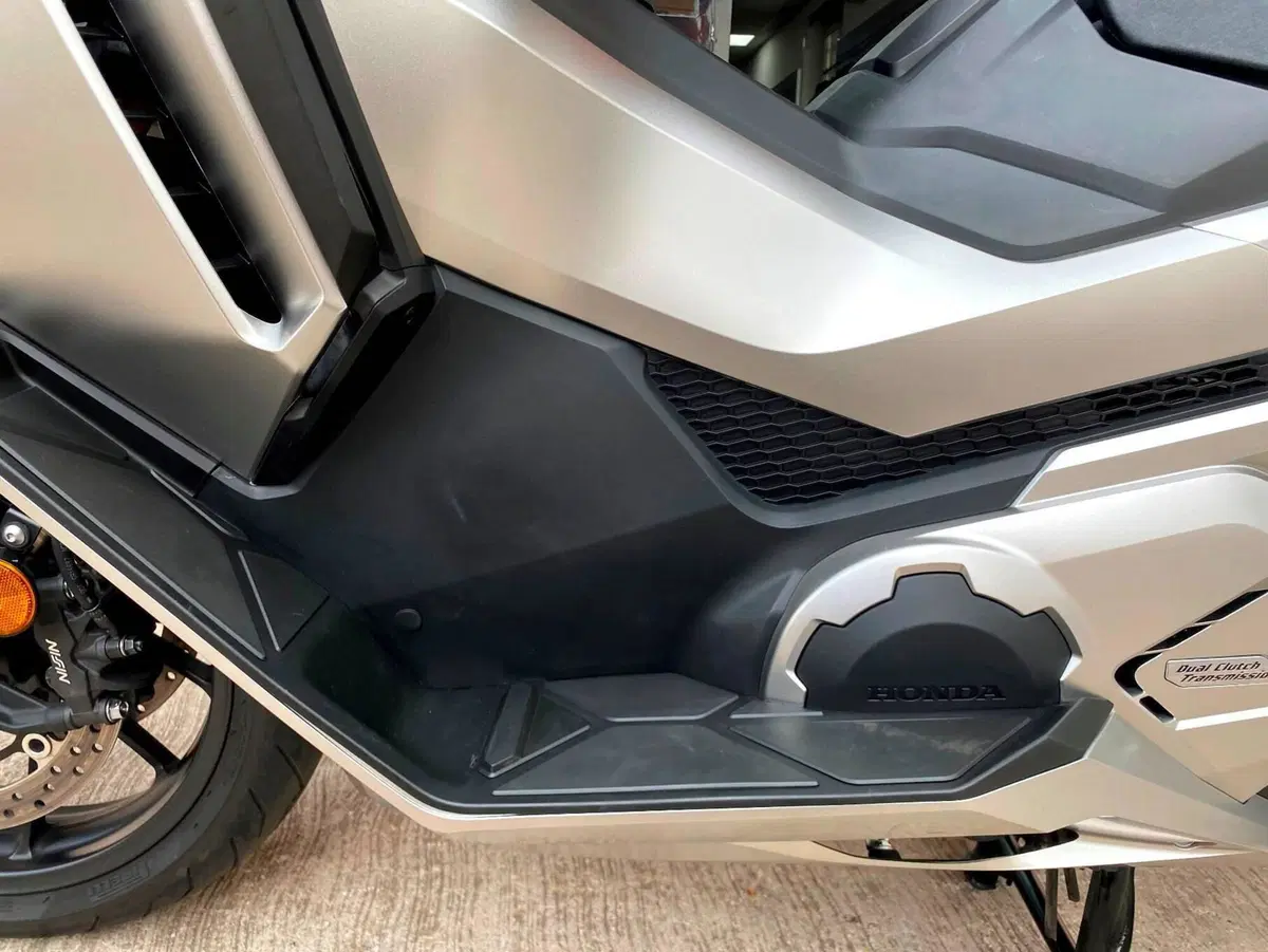 Honda Forza 750 DCT (2021 - 24) (16)