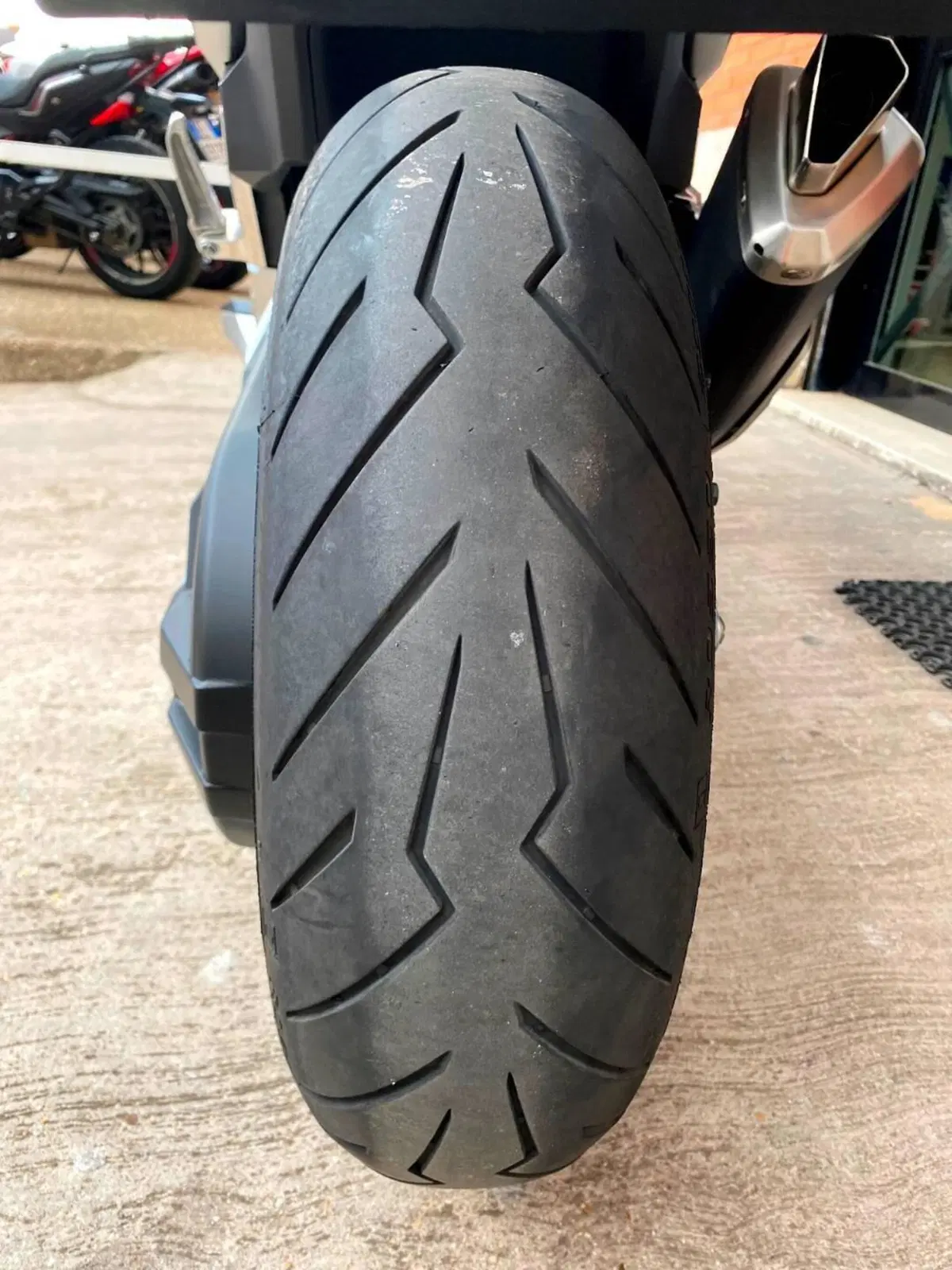 Honda Forza 750 DCT (2021 - 24) (19)