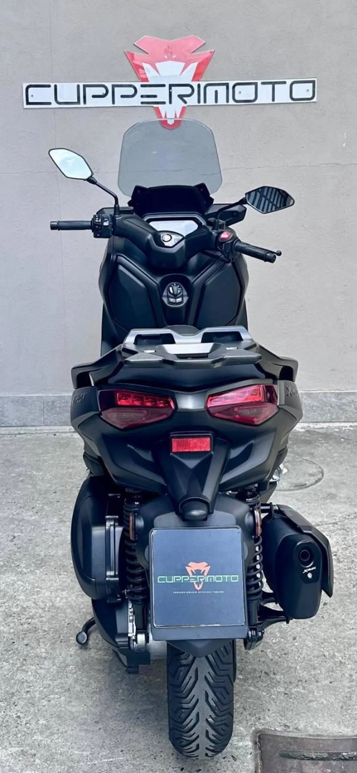 Yamaha X-Max 300 (2021 - 24) (3)