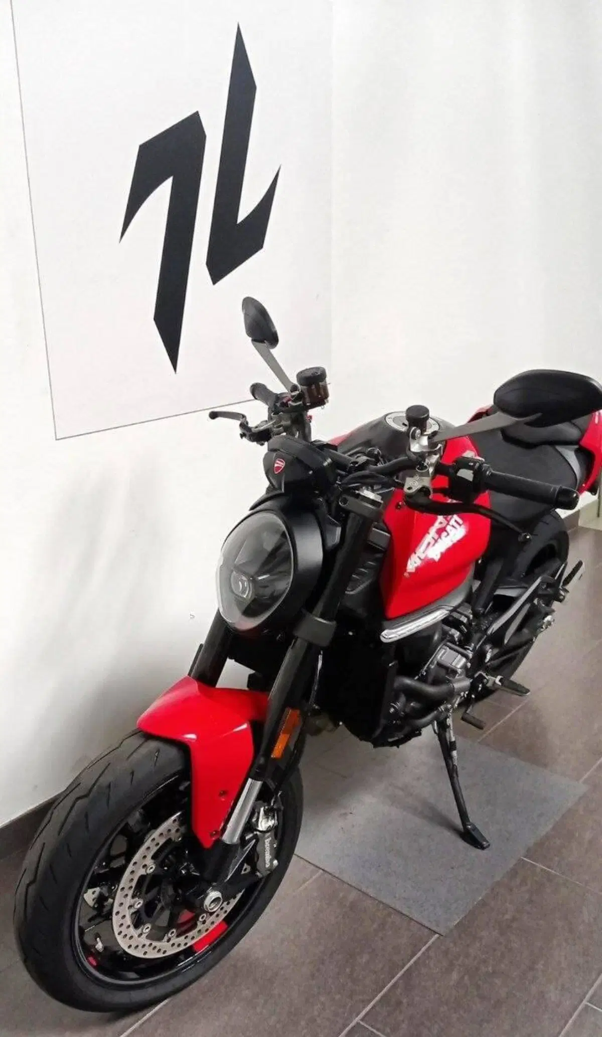 Ducati Monster 937 + (2021 - 25)