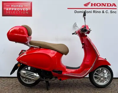 Vespa Primavera 125 (2021 - 23) usata