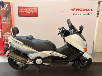 Yamaha T-Max 500 (2001 - 03) usata