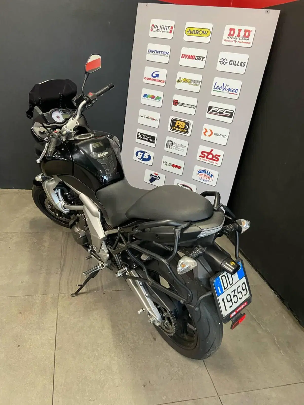 Kawasaki Versys 650 (2006 - 09) (3)
