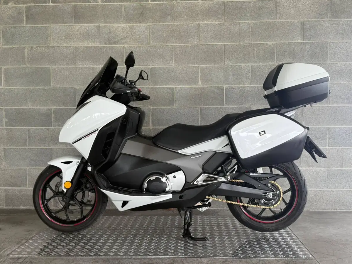 Honda Integra 750 DCT (2018 - 20) (4)