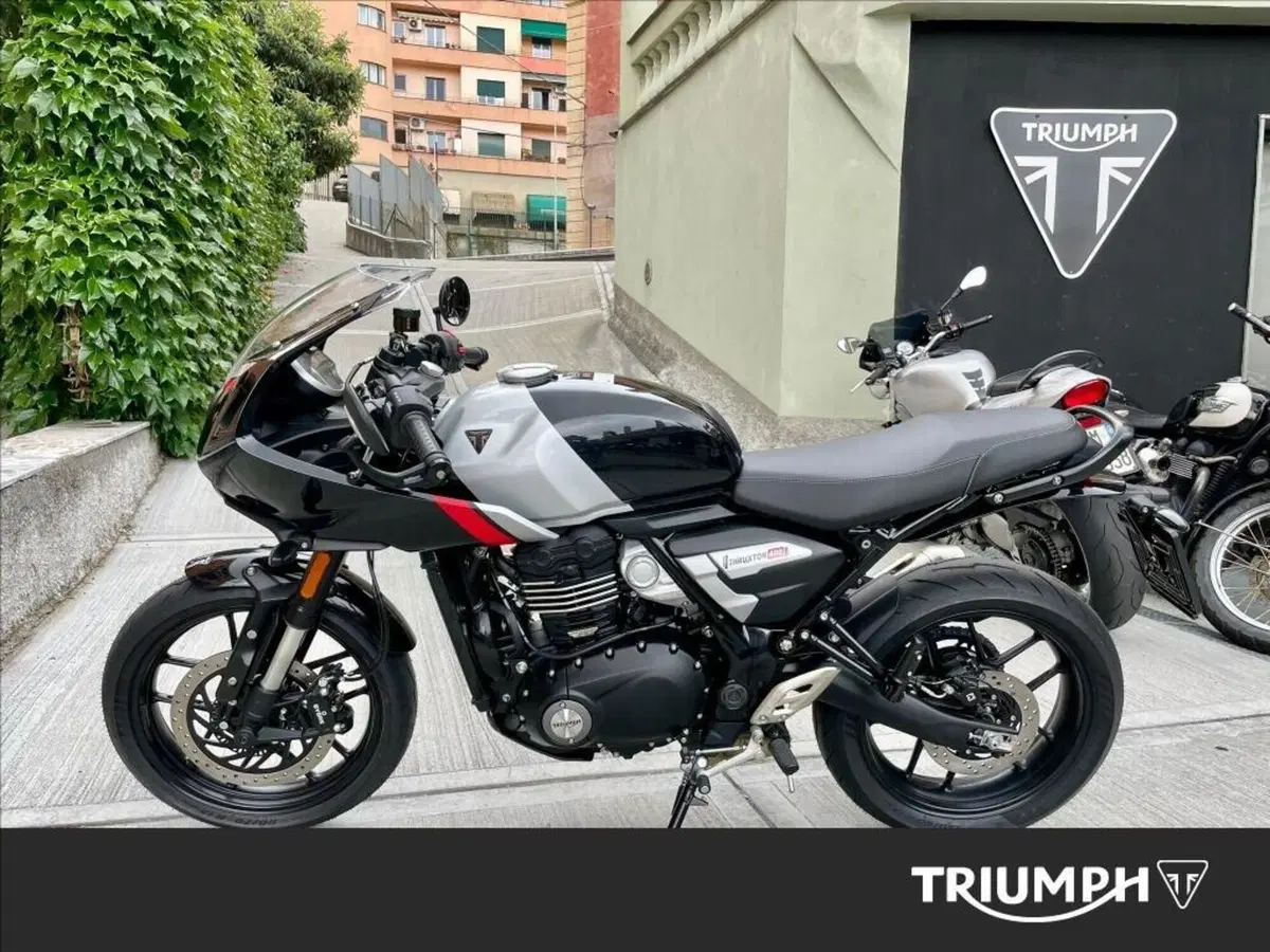 Triumph Thruxton 400 (2026) (3)
