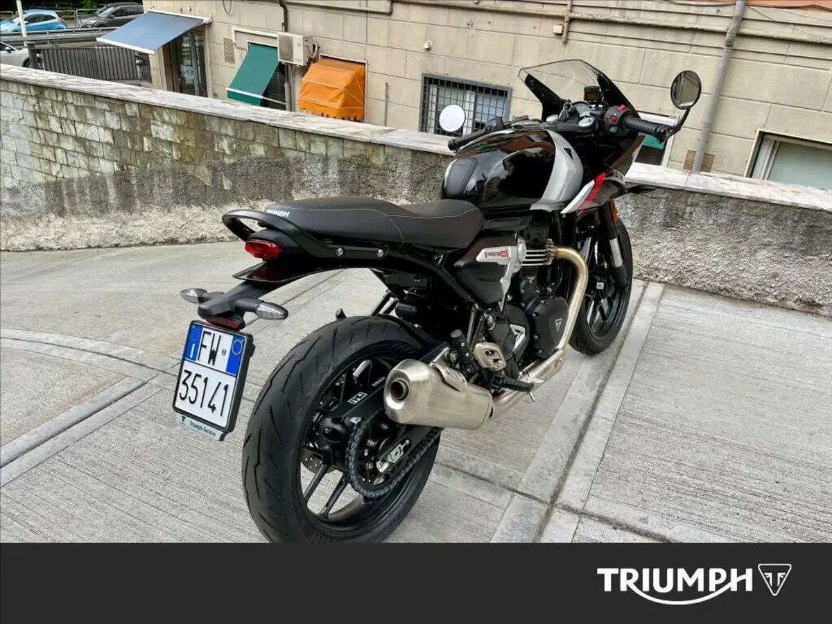 Triumph Thruxton 400 (2026) (6)