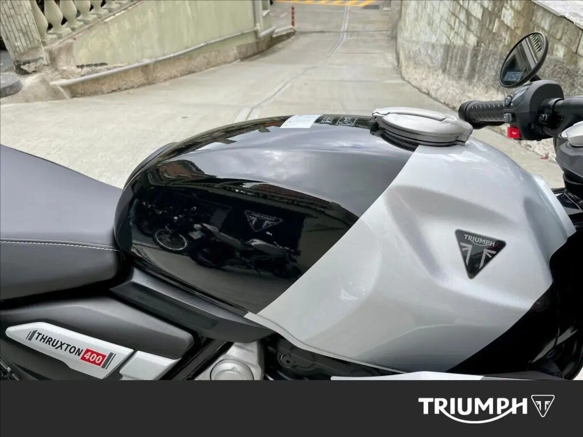 Triumph Thruxton 400 (2026) (8)