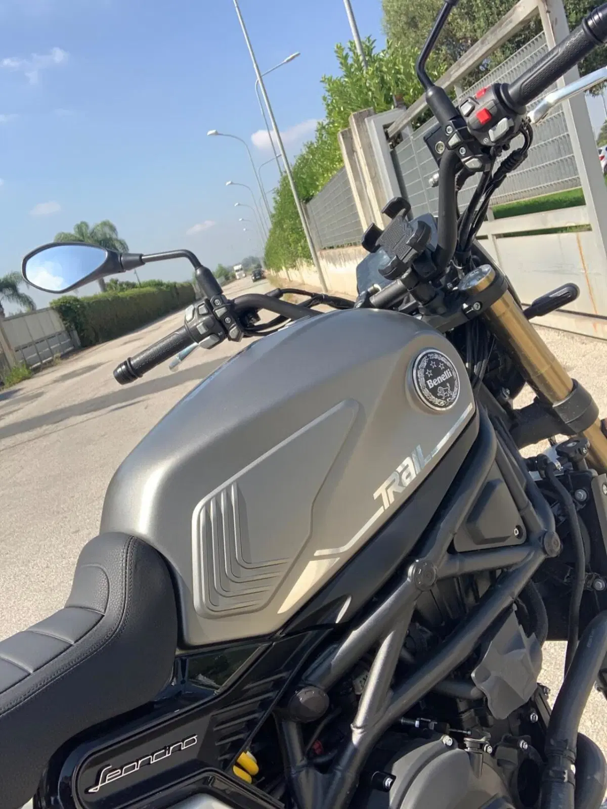 Benelli Leoncino 800 Trail (2022 - 26) (2)