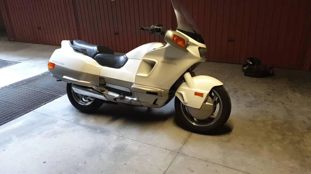Honda PC 800