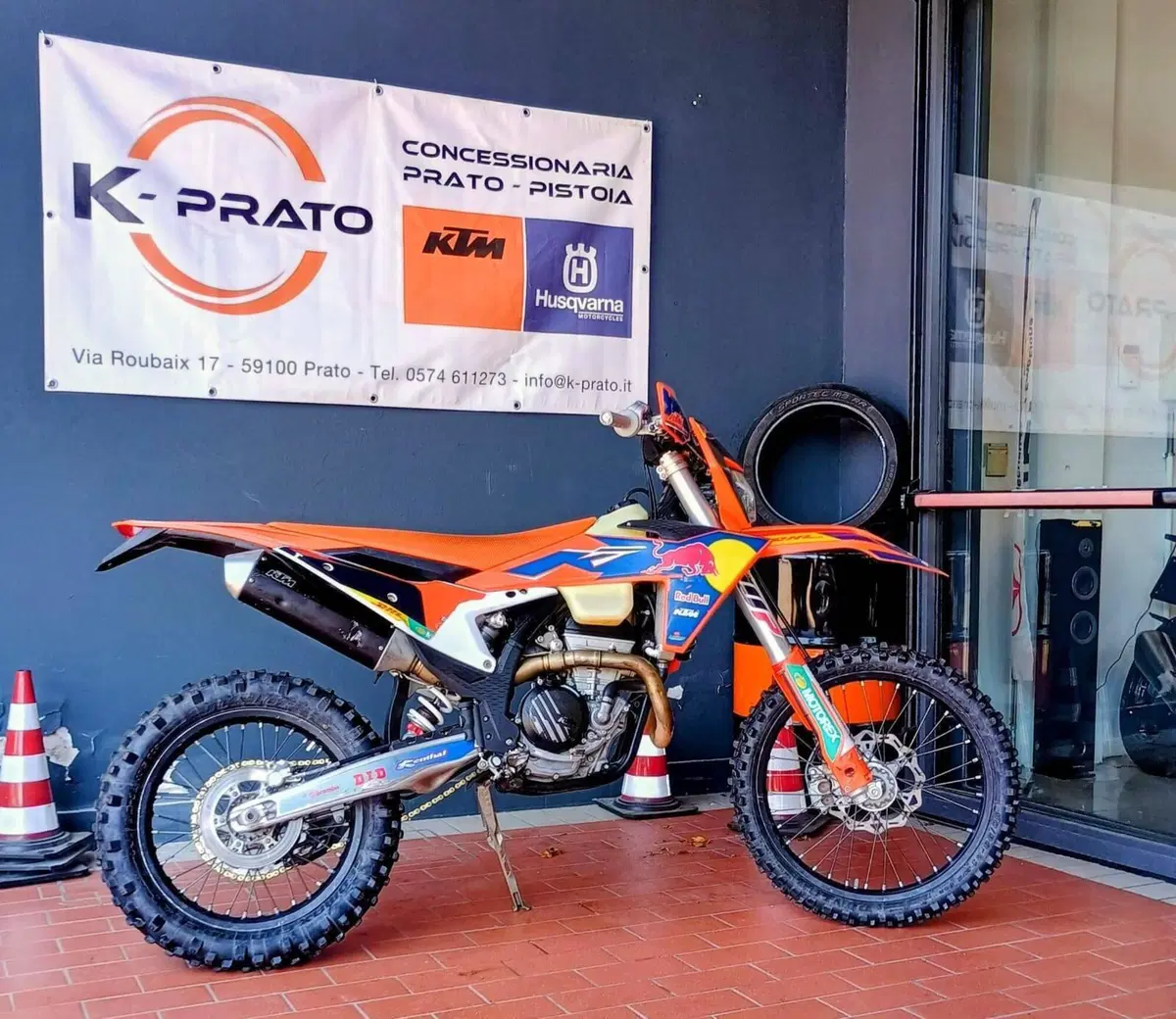 KTM 250 EXC-F (2024) (4)