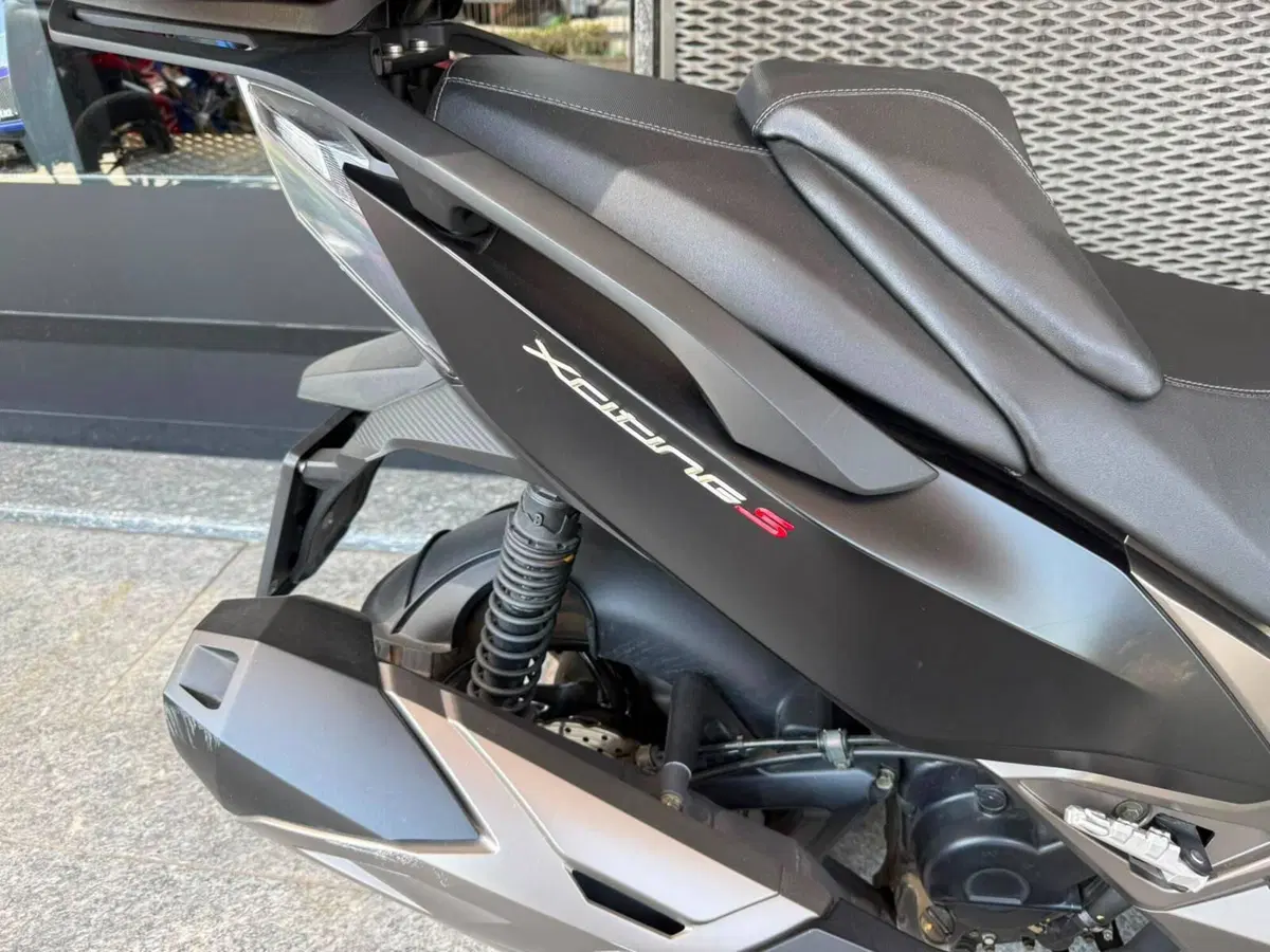 Kymco Xciting 400i S TCS (2021 - 24) (2)