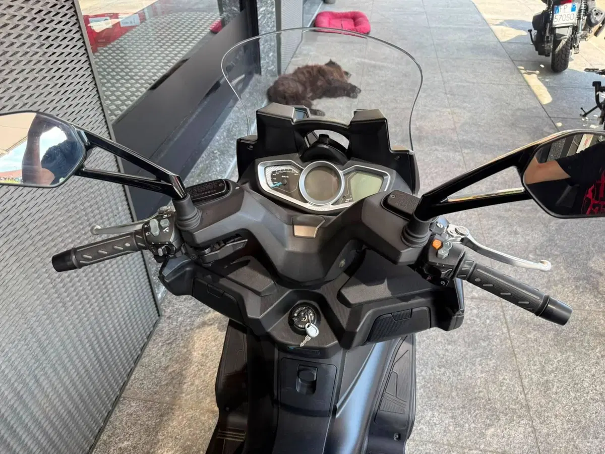 Kymco Xciting 400i S TCS (2021 - 24) (5)