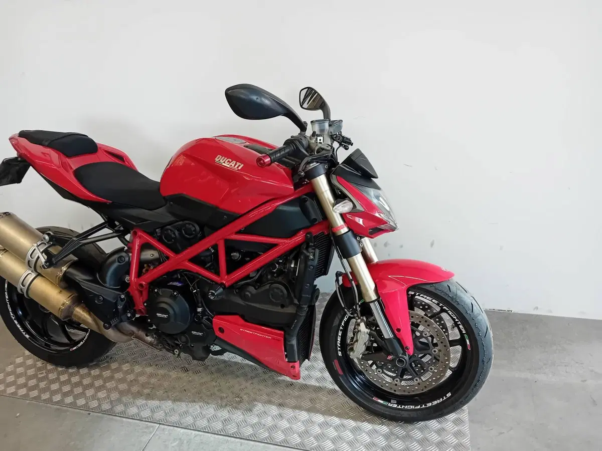 Ducati Streetfighter 848 (2011 - 15) (7)