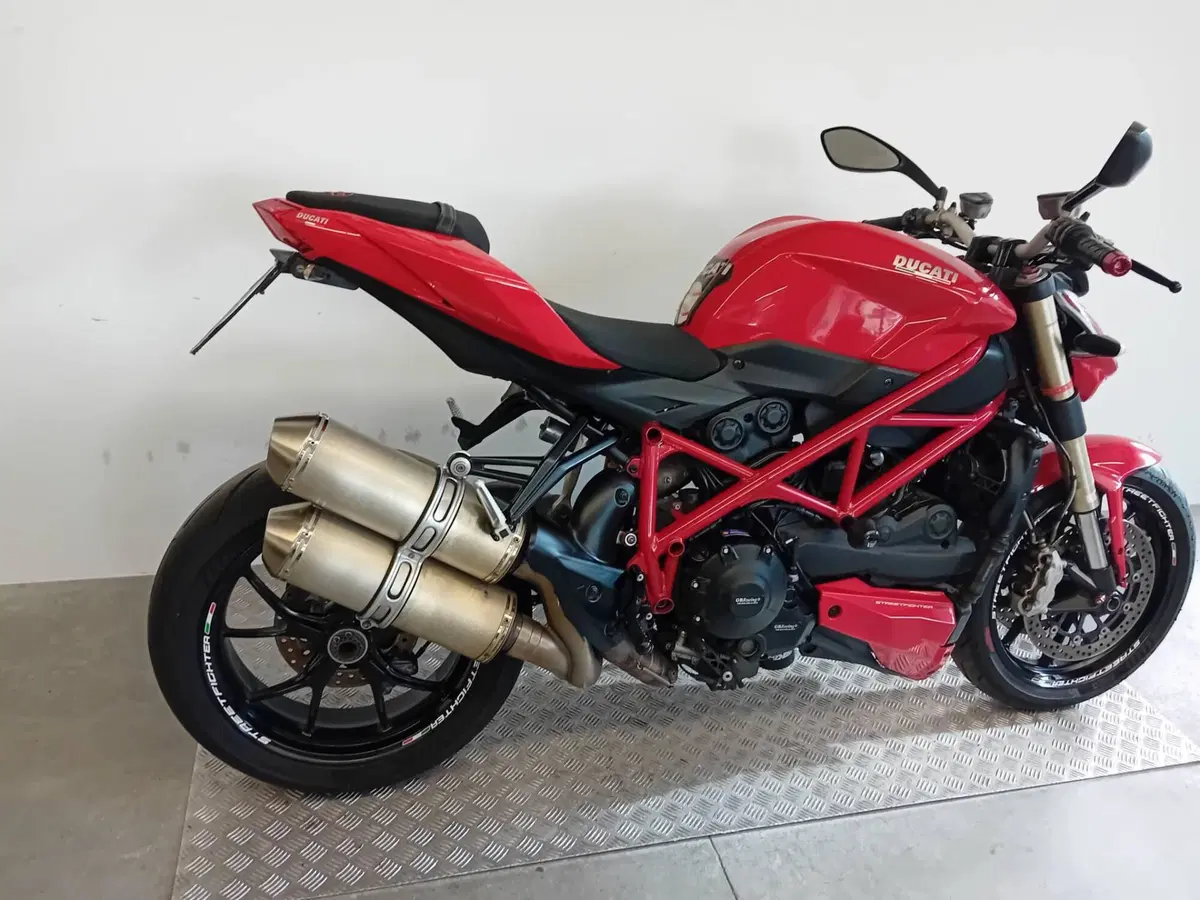 Ducati Streetfighter 848 (2011 - 15) (6)