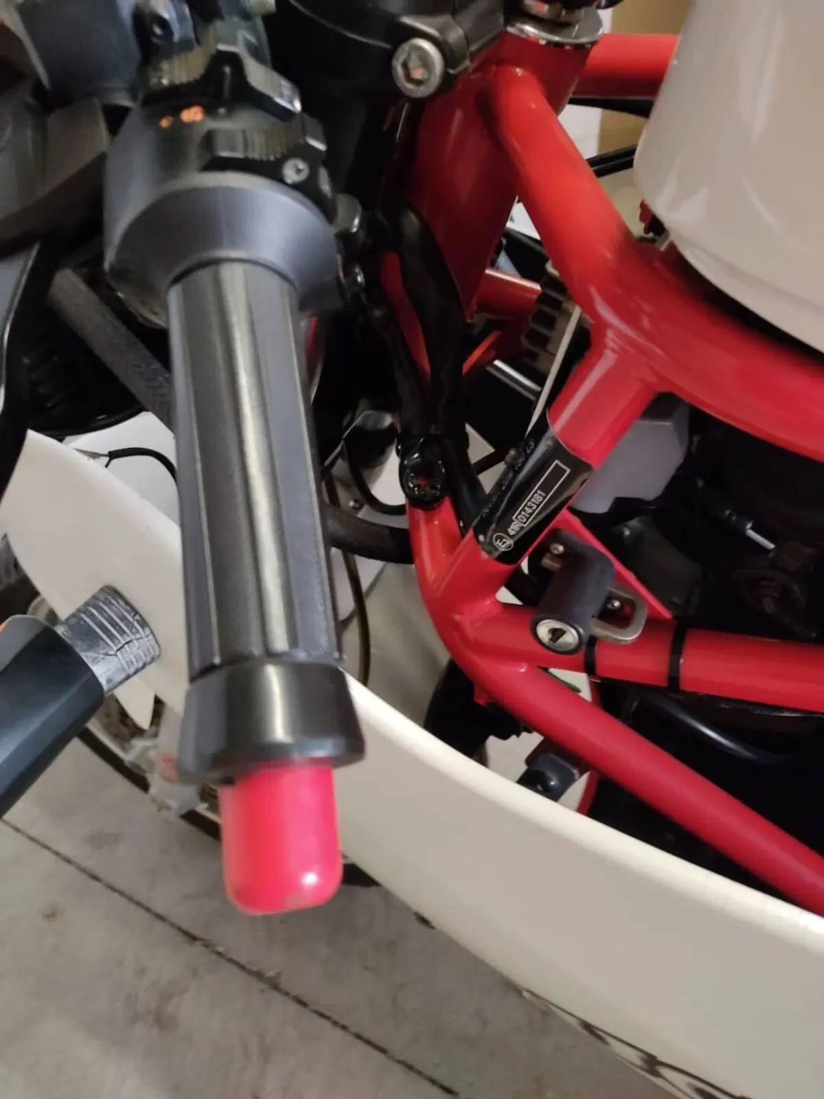Ducati 750 Santamonica (4)