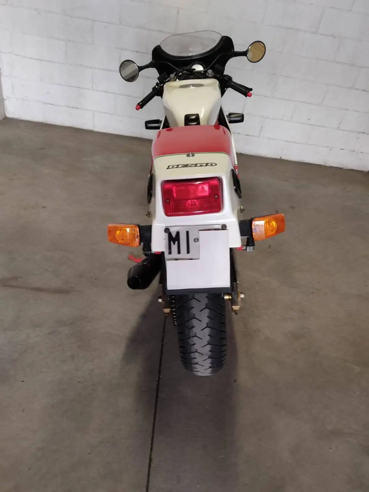 Ducati 750 Santamonica (8)