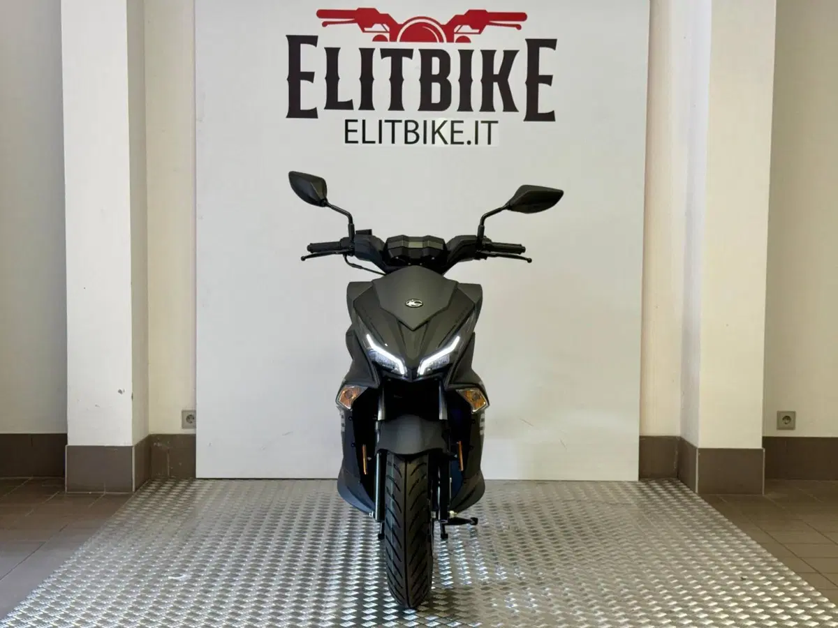 Kymco Super 8 50 R (2022 - 26) (3)