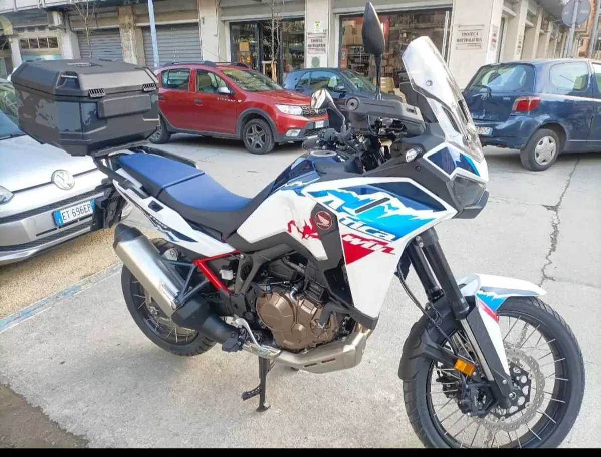 Honda Africa Twin CRF 1100L (2024 - 26) (3)