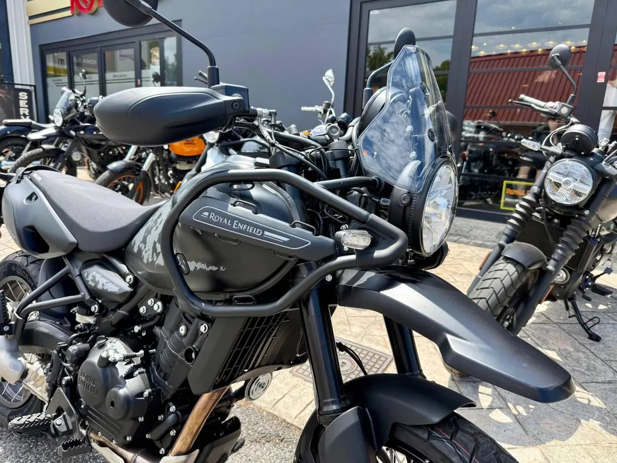 Royal Enfield Himalayan 450 Mana Black (2026) (6)