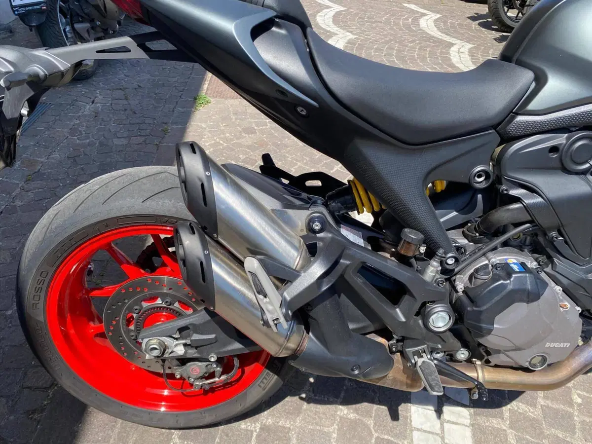 Ducati Monster 937 (2021 - 25) (7)