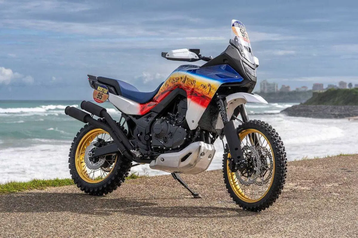 Honda Hornet e Transalp al centro di “On Road versus Off Road” a Wheels & Waves [GALLERY] (8)