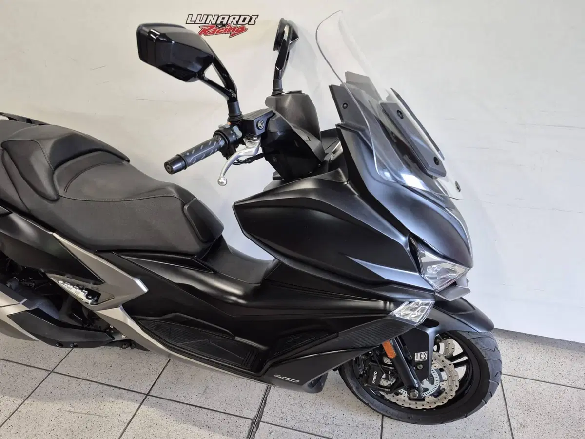 Kymco Xciting 400i S TCS (2021 - 24) (2)
