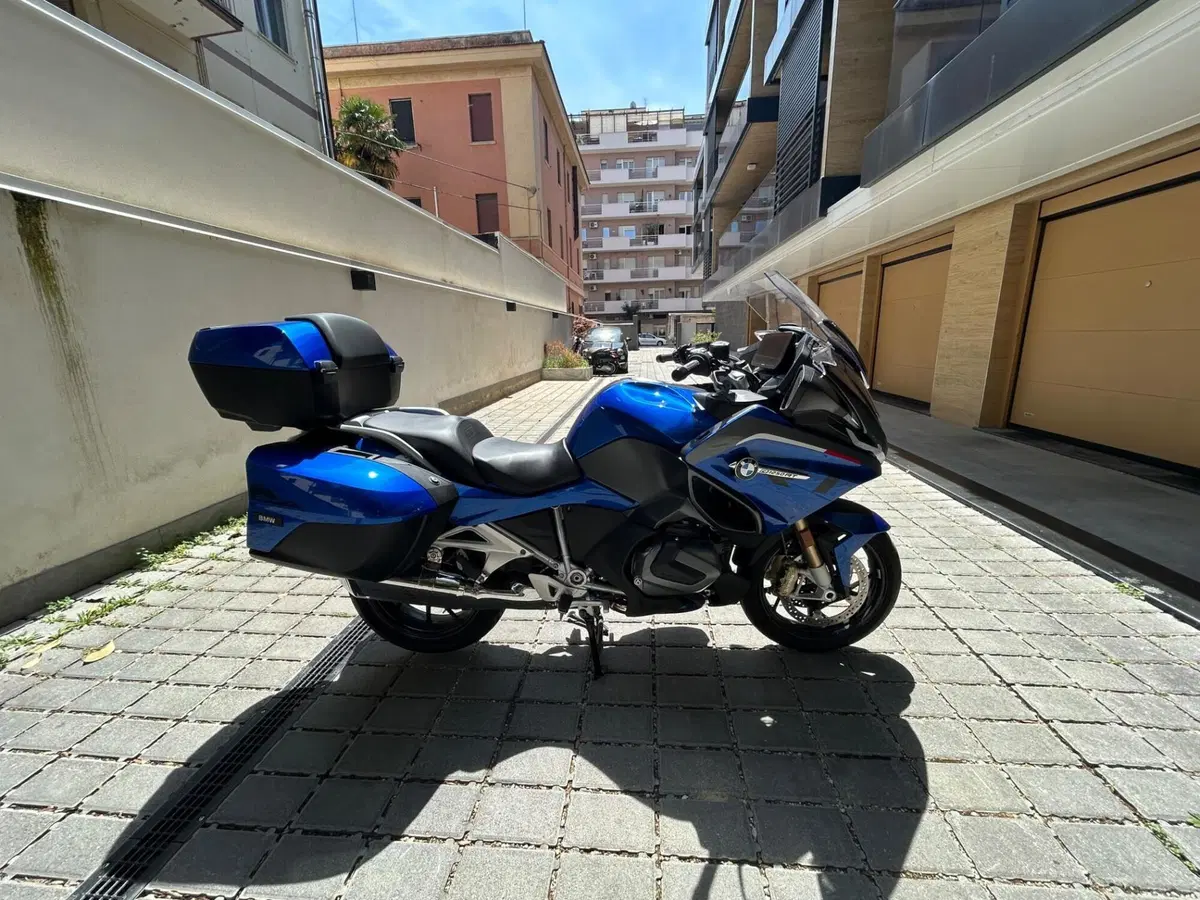 Bmw R 1250 RT (2021 - 25) (2)