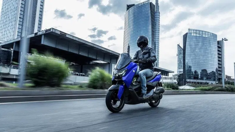 YAMAHA OFFICIAL MOBILITY PARTNER DI NOVARAJAZZ
