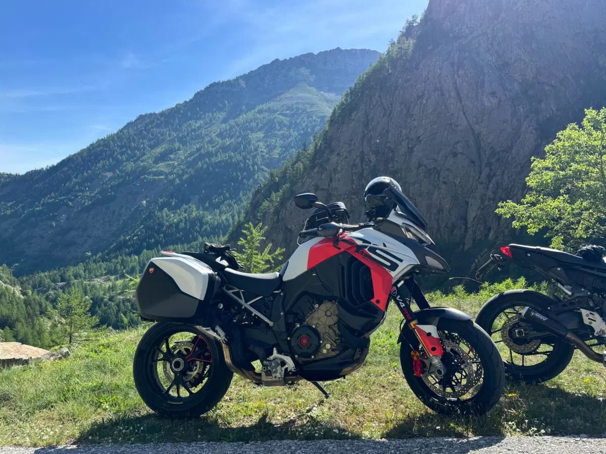 Ducati Multistrada V4 RS (2024 - 25) (8)