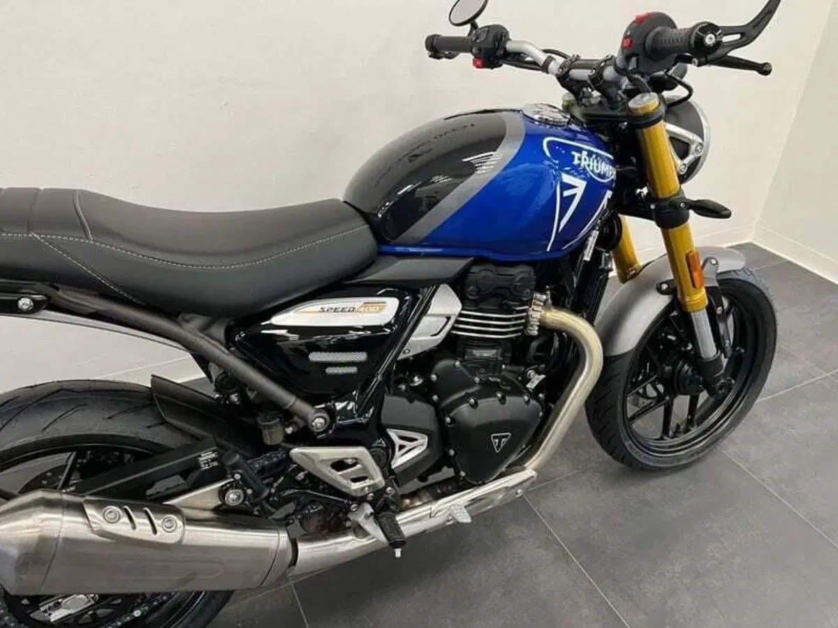 Triumph Speed 400 (2024 - 26) (4)