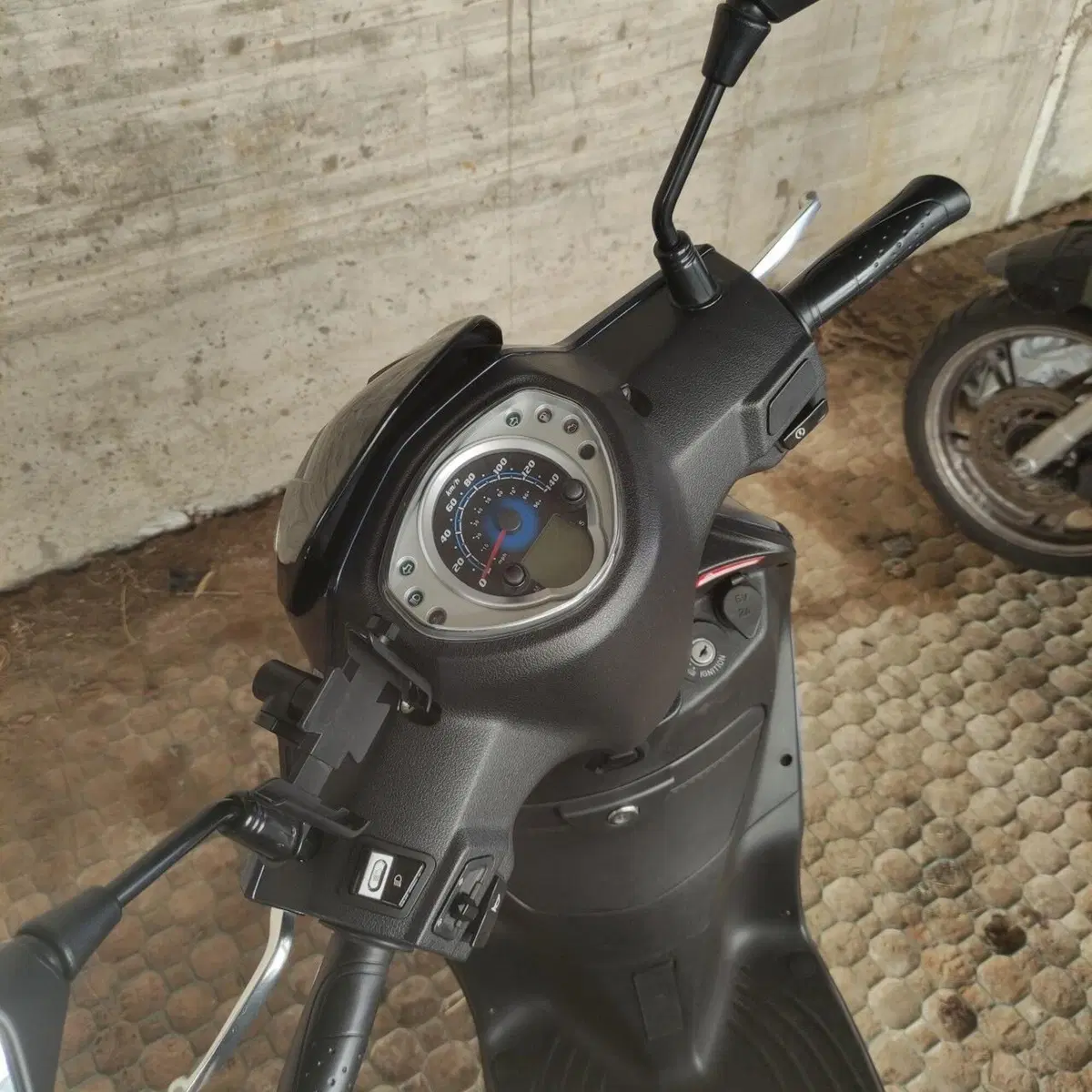 Sym Symphony 125 (2021 - 24) (7)