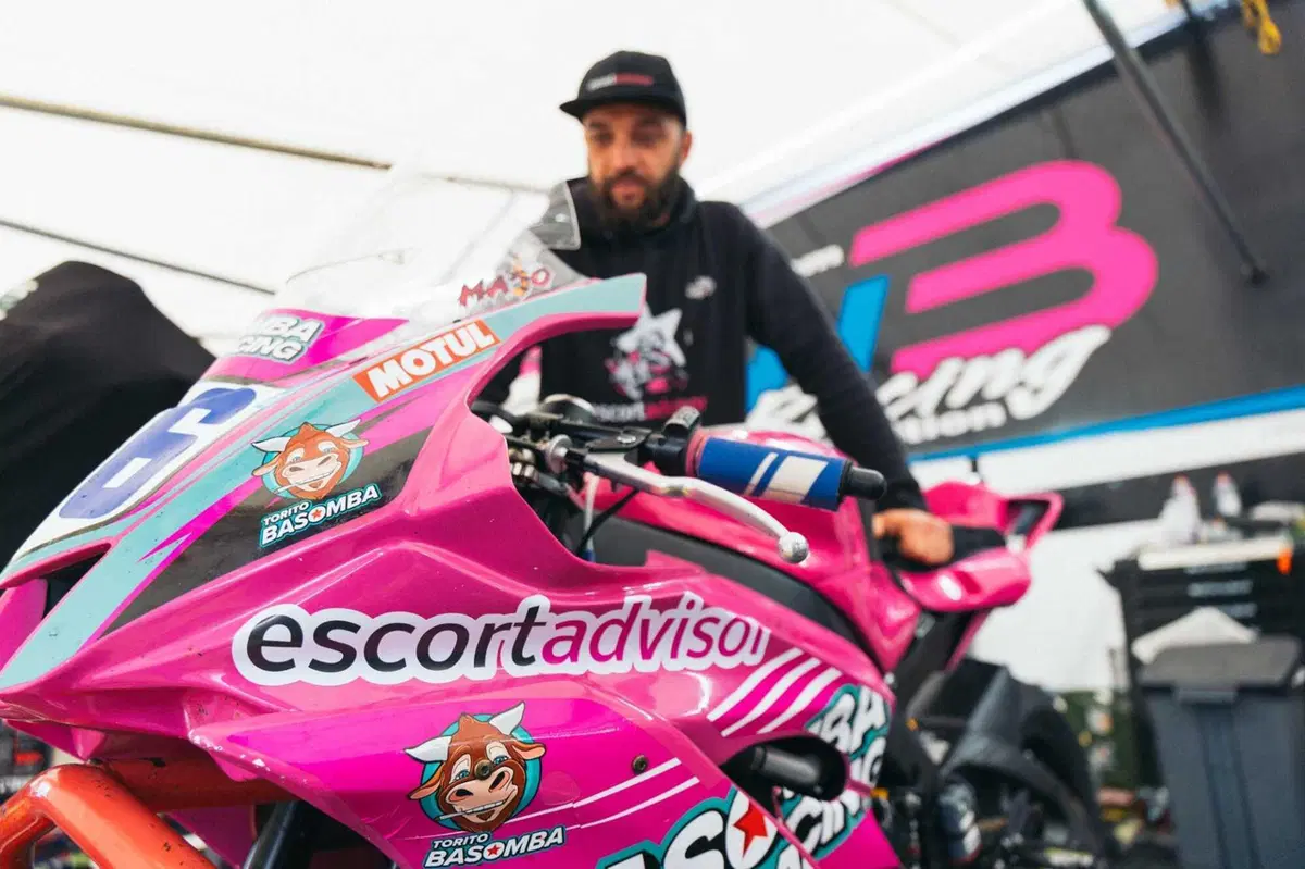 Andrea Majola e il TT che non concede sconti: “Qui si va ben oltre la passione” [GALLERY] (9)