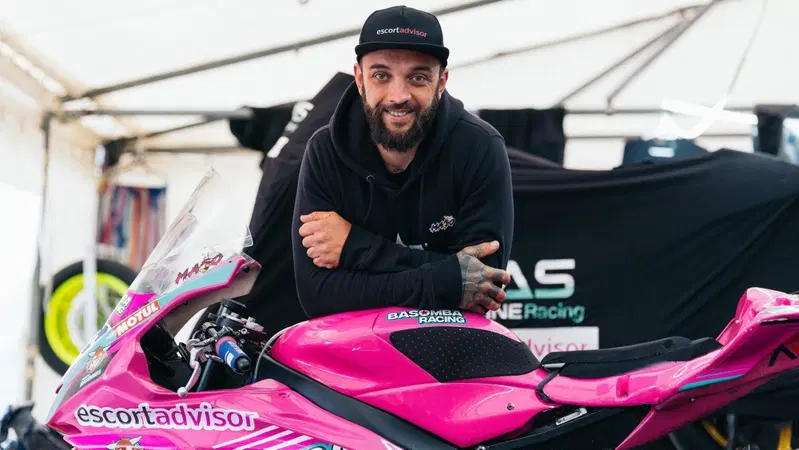 Andrea Majola e il TT che non concede sconti: &ldquo;Qui si va ben oltre la passione&rdquo; [GALLERY]