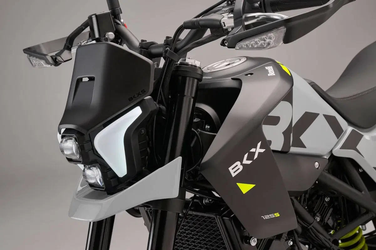 Benelli BKX 125 S (2026) (2)