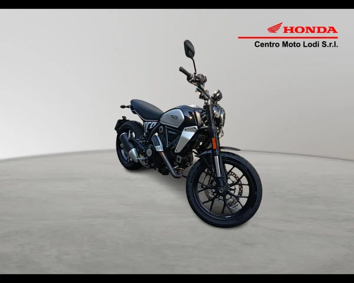 Ducati Scrambler 800 Icon (2023 - 24) (2)