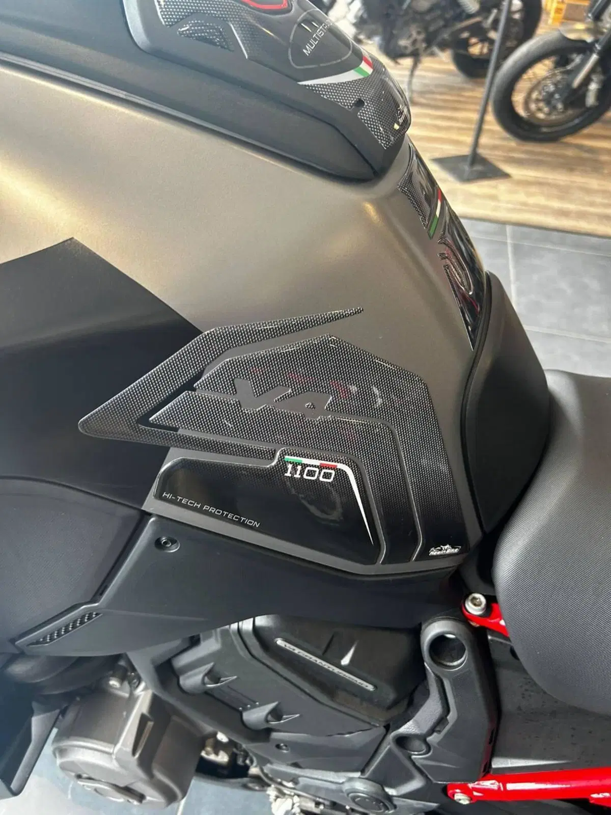 Ducati Multistrada V4 S Grand Tour (2024) (3)