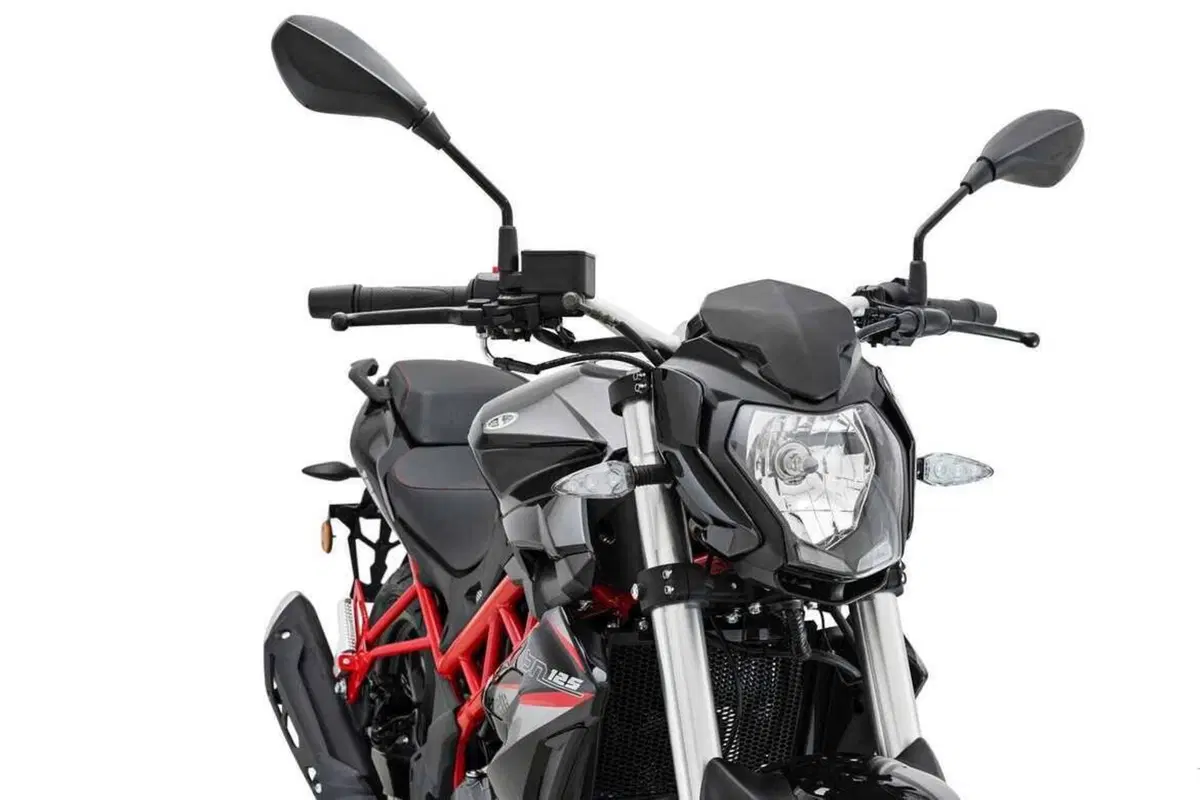Benelli BN 125 (2021 - 25) (5)