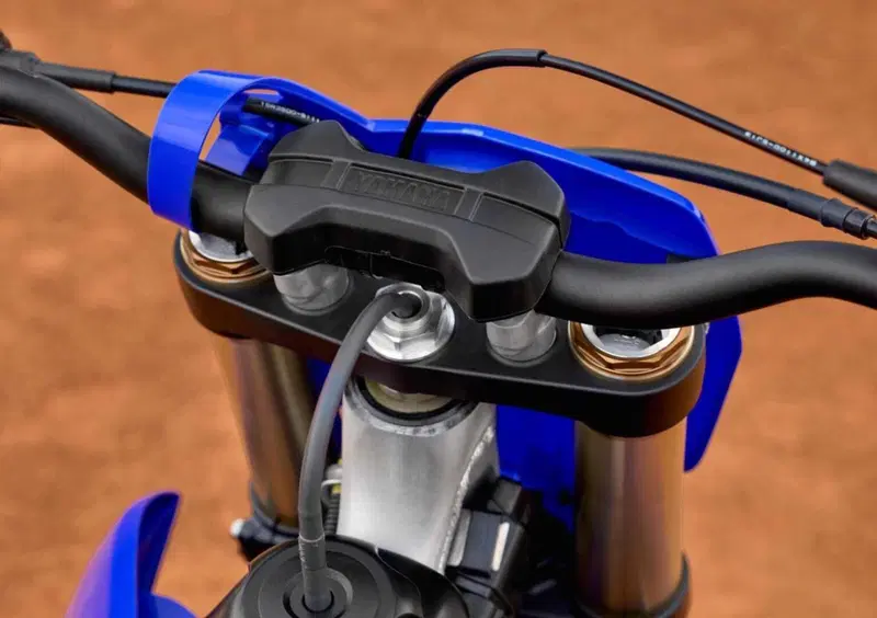 Yamaha YZ 125 YZ 125 (2027) (10)
